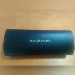 BURBERRY  SUNGLASS BLACK CASE